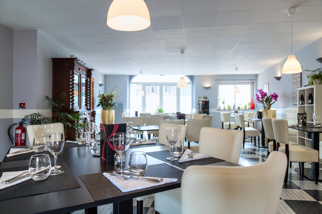 Hotel Restaurant Du Commerce Estang Екстер'єр фото