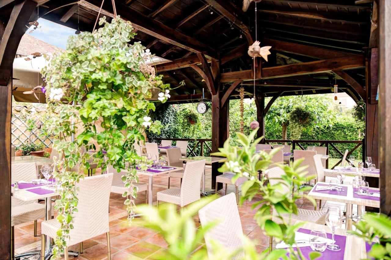 Hotel Restaurant Du Commerce Estang Екстер'єр фото